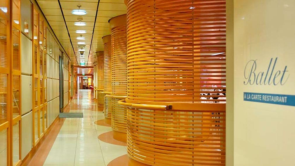 cruise-ausonia-grimaldi-lines-05