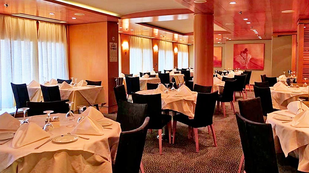 cruise-ausonia-grimaldi-lines-07