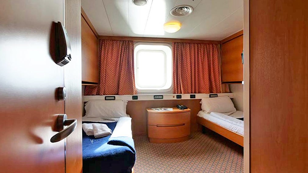 cruise-bonaria-grimaldi-lines-06